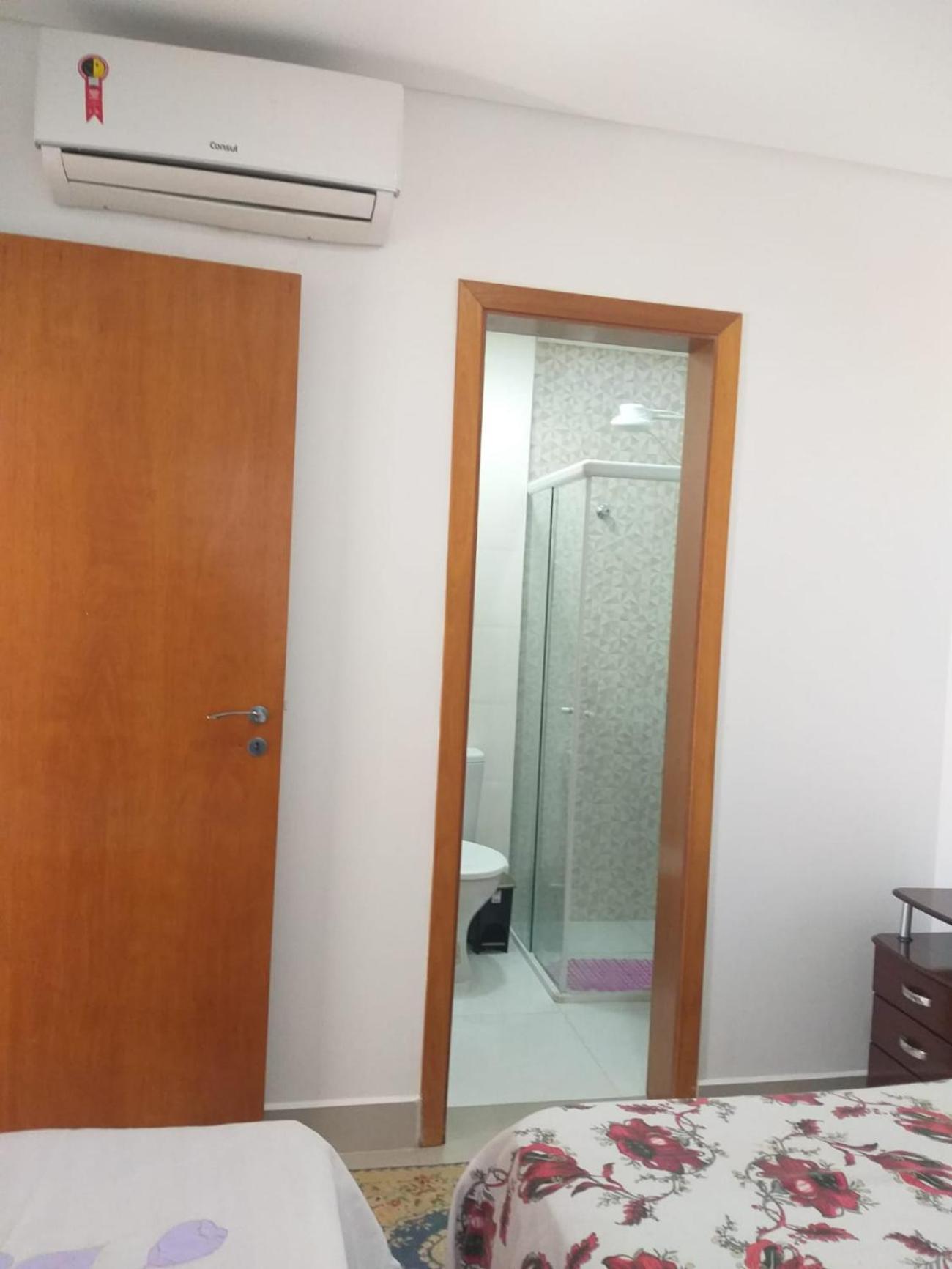 גוארויה Sobrado 08 Com Duas Suites, Conf מראה חיצוני תמונה