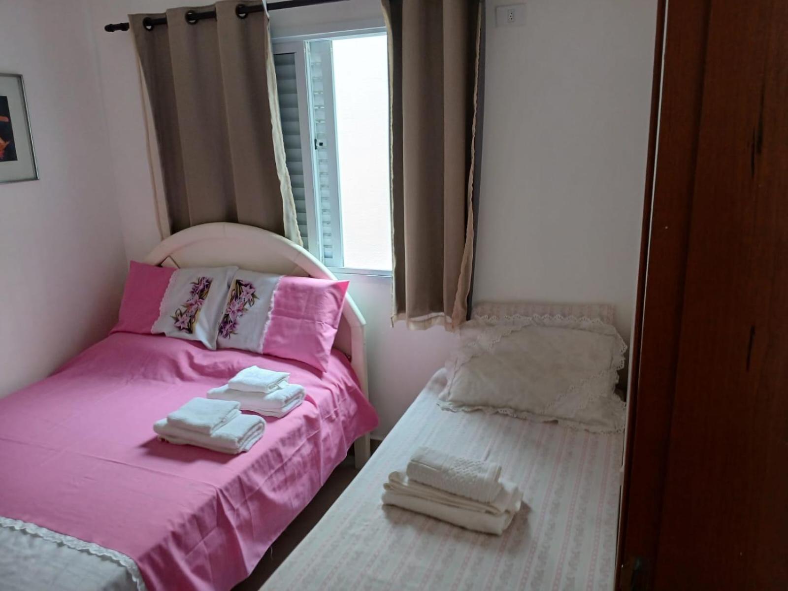 גוארויה Sobrado 08 Com Duas Suites, Conf מראה חיצוני תמונה